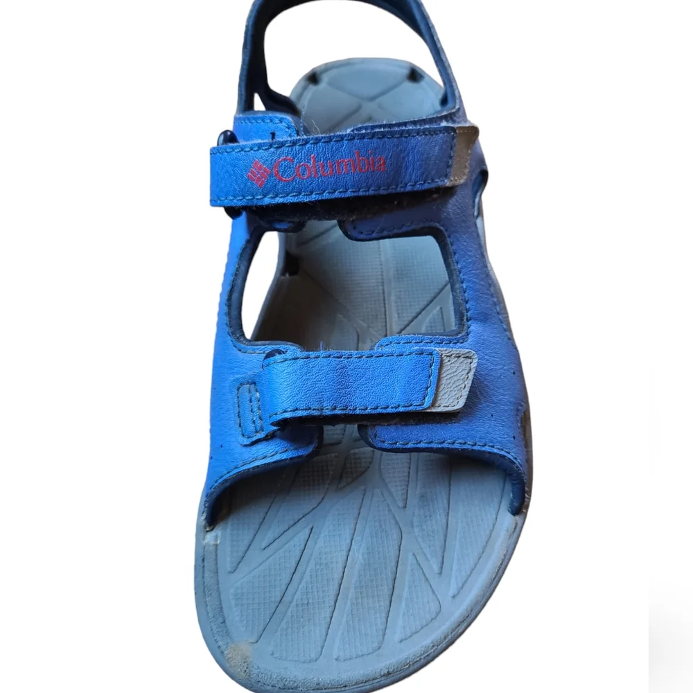 Columbia worn only